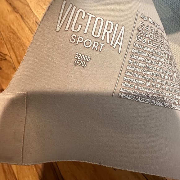 Victoria's Secret Victoria Sport‎ "Angel Max" Leopard Print Sports Bra 32DDD EUC - Picture 6 of 9